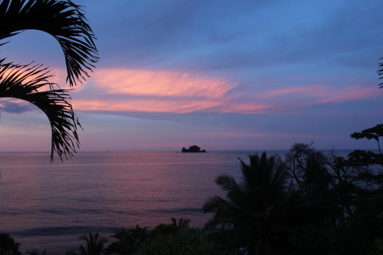 Bird Island Bungalows Bocas del Toro Esterno foto