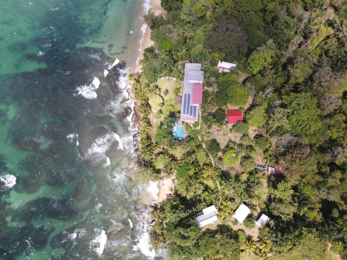 Bird Island Bungalows Bocas del Toro Esterno foto